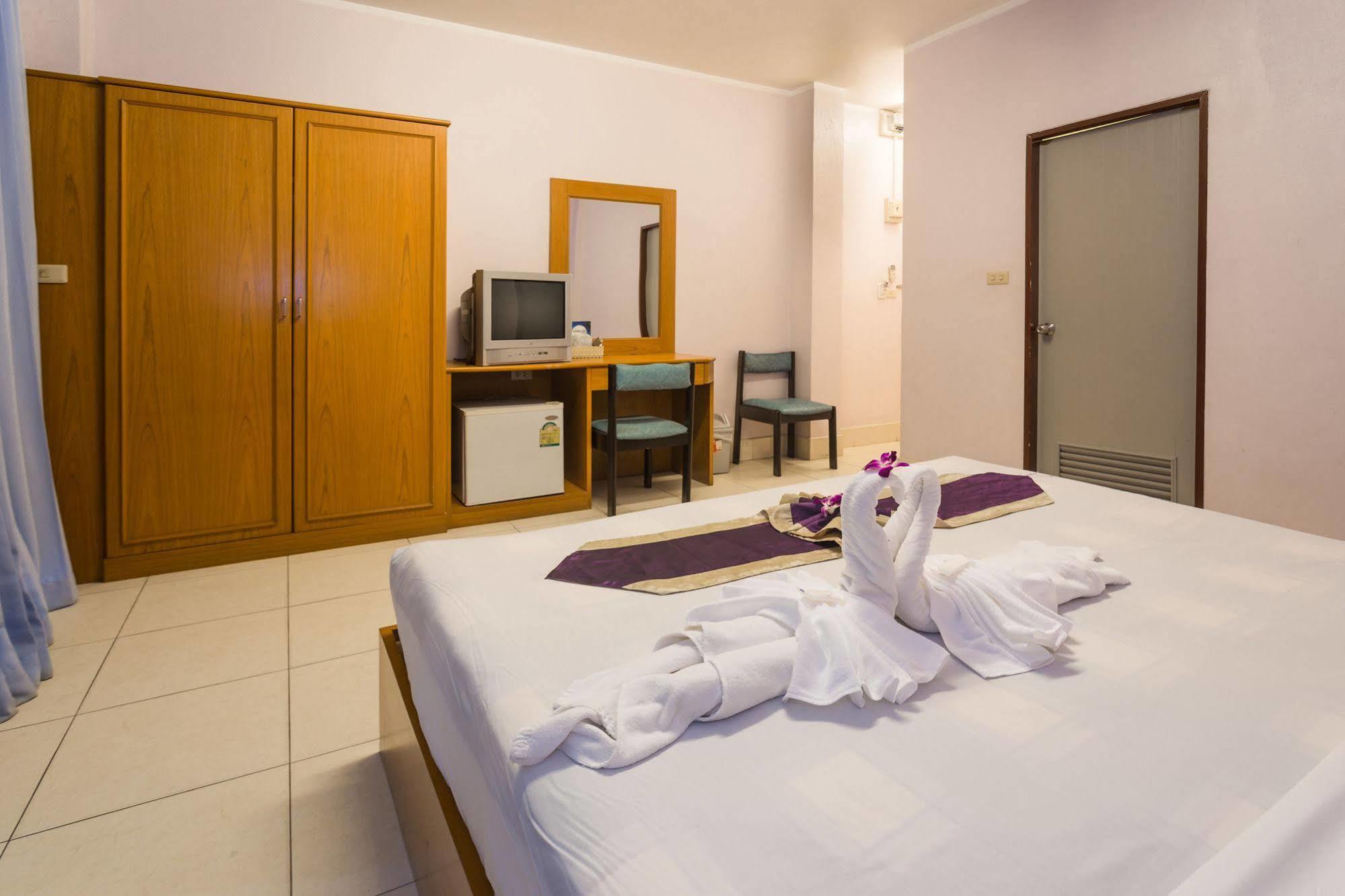 Guesthouse Belvedere Patong 외부 사진